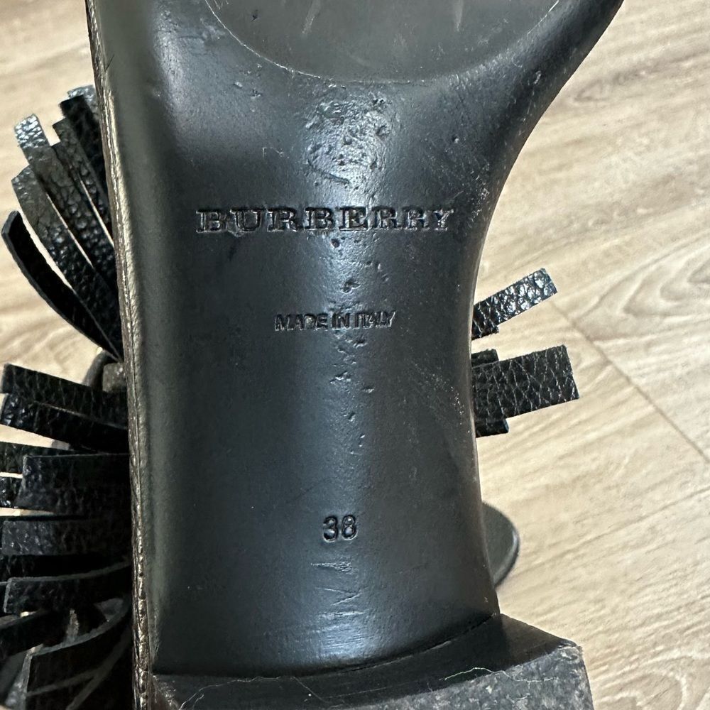 Burberry Gladiator Black Leather Studded Sandals Made in Italy, Size 38 - Picture 8 of 10